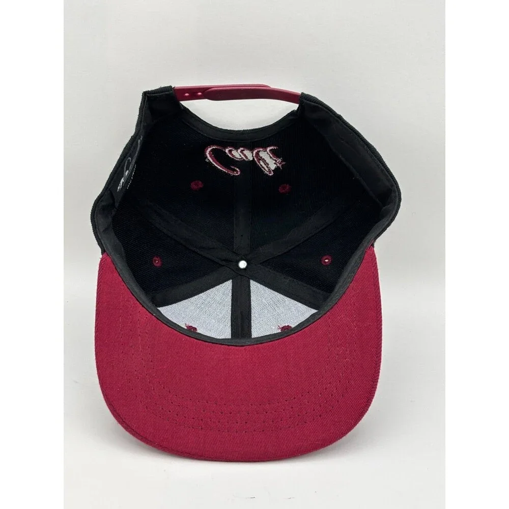 NWT California Republic Cali Snapback Hat Black Burgundy Embroidered Bear Adjust